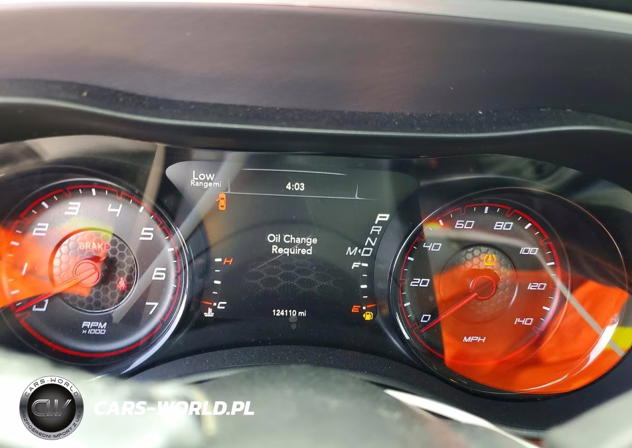 2019 Dodge Charger Sxt VIN:2C3CDXBG1KH712332 - 9