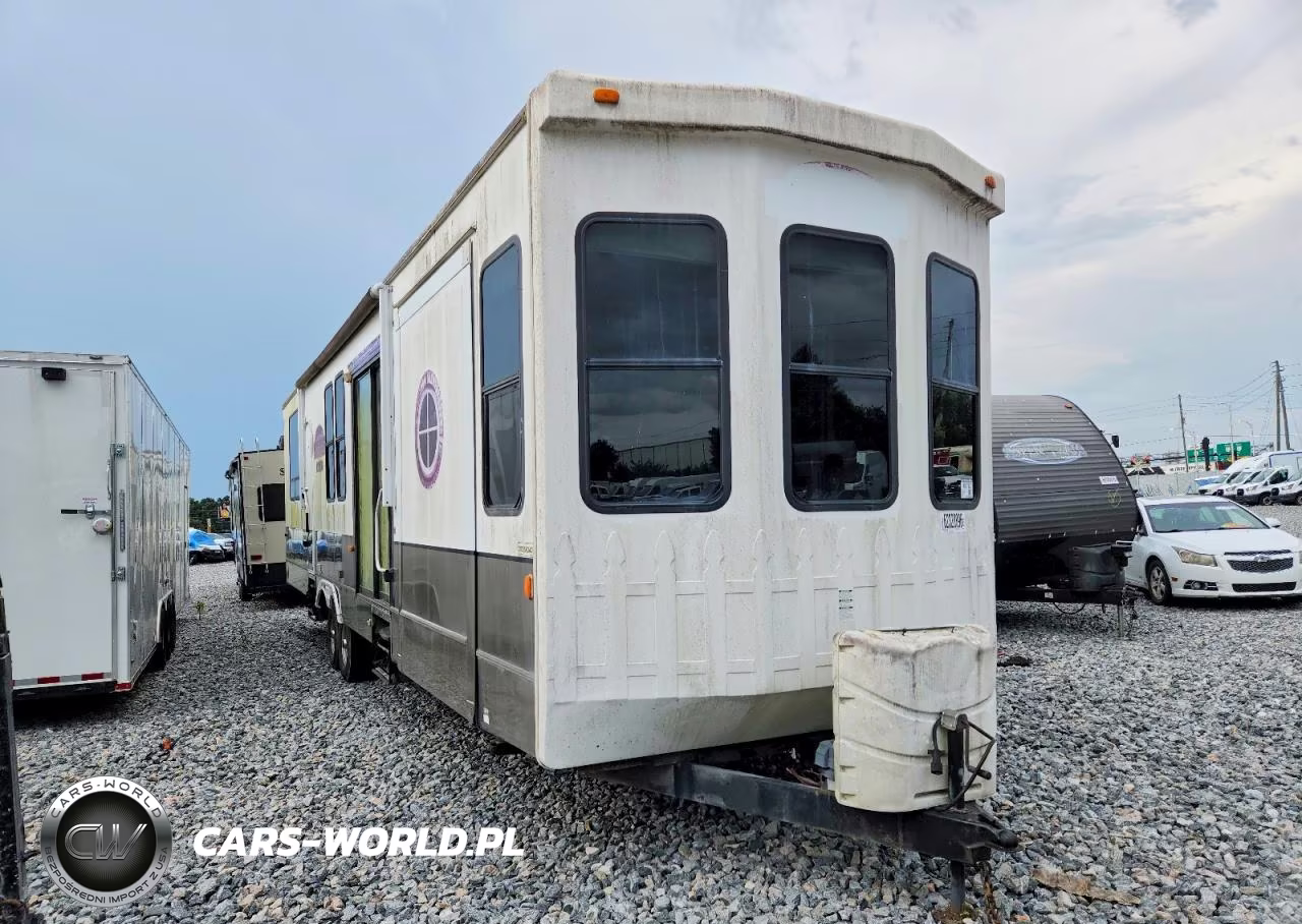 2010 Forest River Cedar Creek Camper