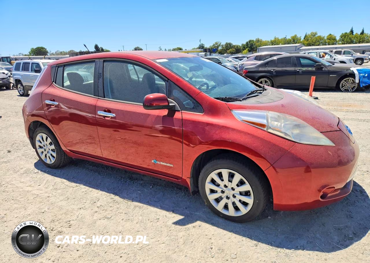 2013 Nissan Leaf S VIN:1N4AZ0CP8DC414687 - 4