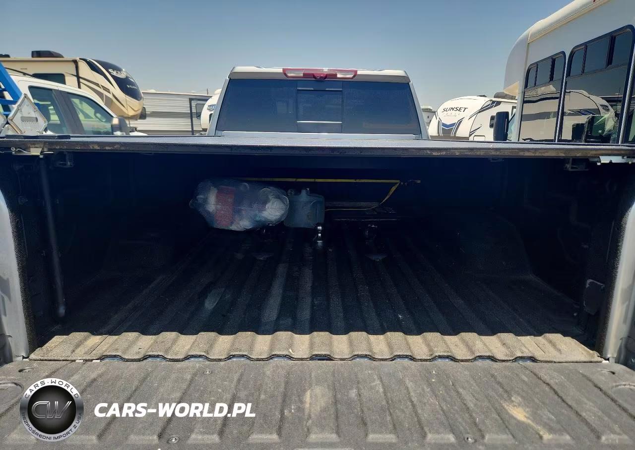 2025 GMC Sierra K3500 Denali Ultimate VIN:1GT4UYEY2SF120823 - 10