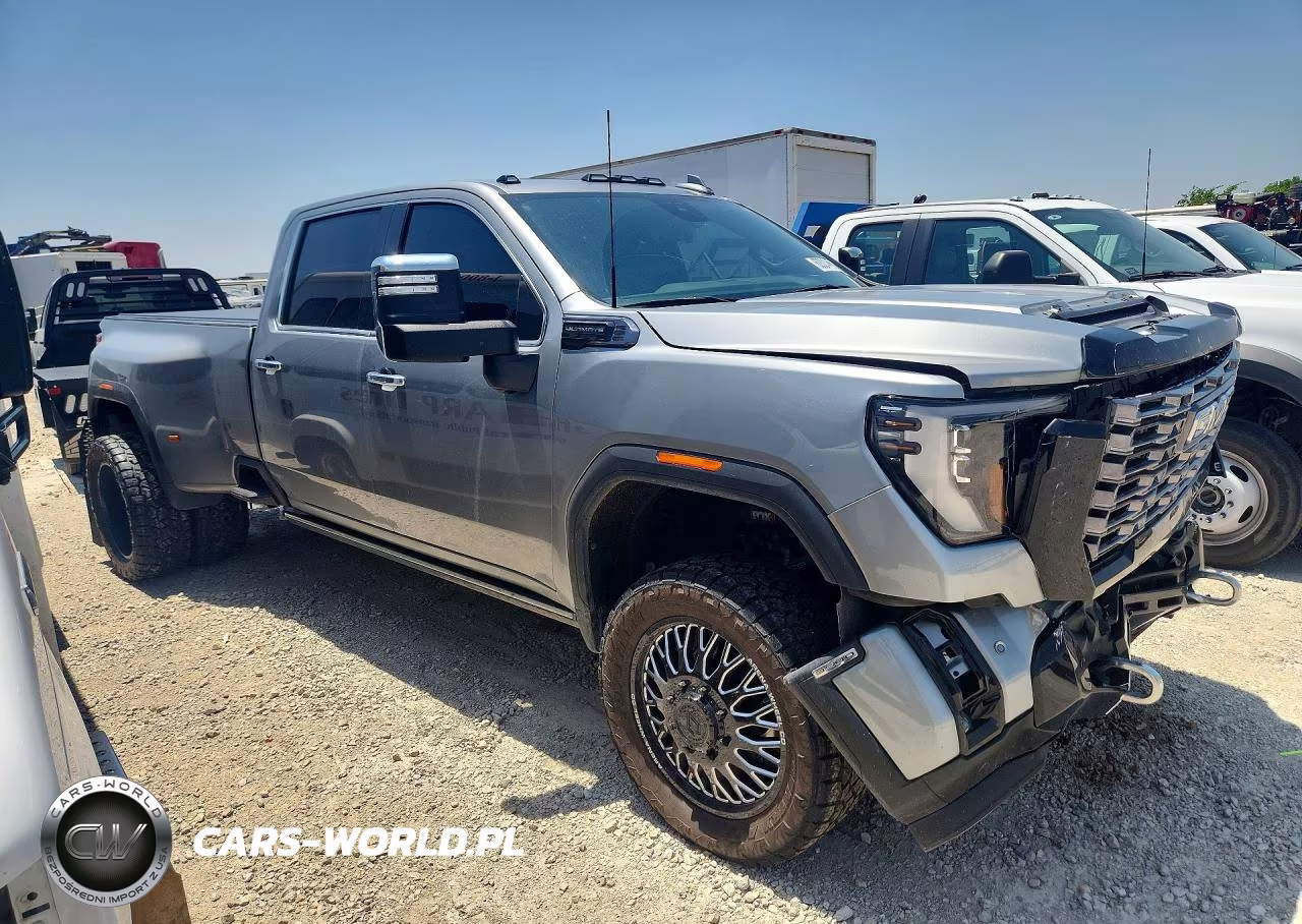 2025 GMC Sierra K3500 Denali Ultimate VIN:1GT4UYEY2SF120823 - 4