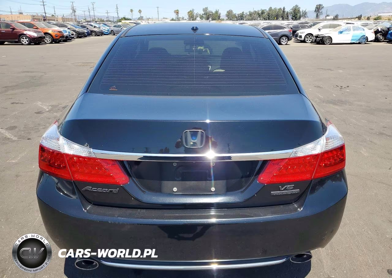 2015 Honda Accord Touring VIN:1HGCR3F94FA003837 - 6