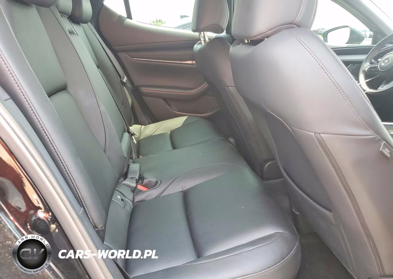 2024 Mazda 3 Select Sport VIN:JM1BPAKM5R1708049 - 10