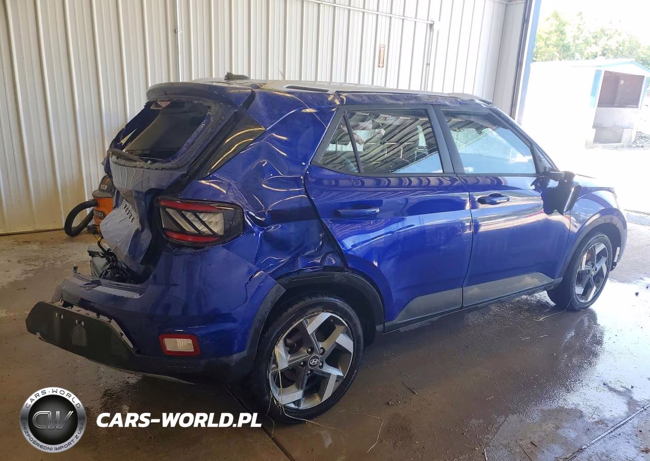 2023 Hyundai Venue Limited VIN:KMHRC8A35PU224465 - 3
