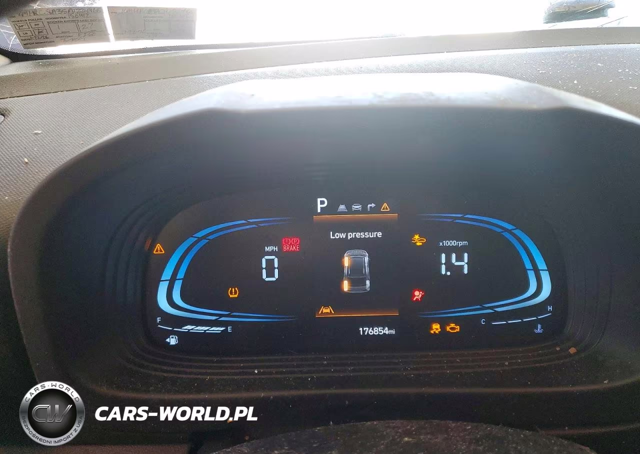 2023 Hyundai Venue Limited VIN:KMHRC8A35PU224465 - 9
