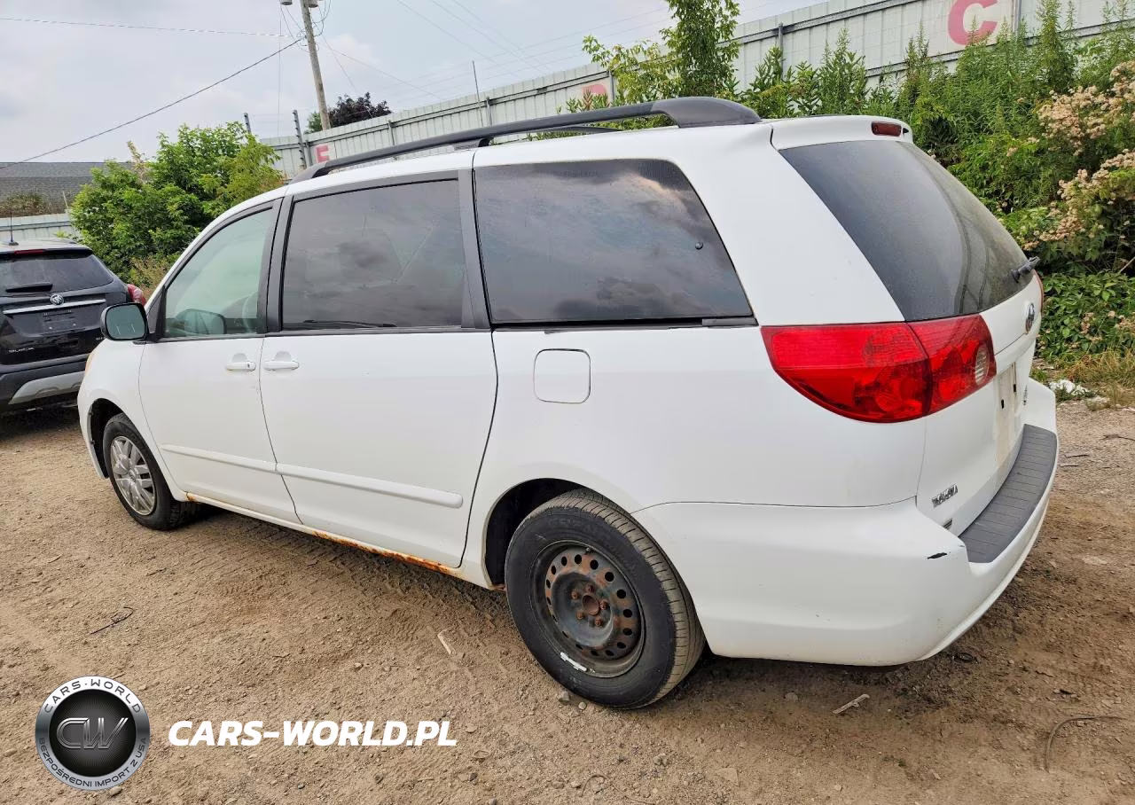 2009 Toyota Sienna Le 8-Passenger VIN:5TDZK23C69S251313 - 2