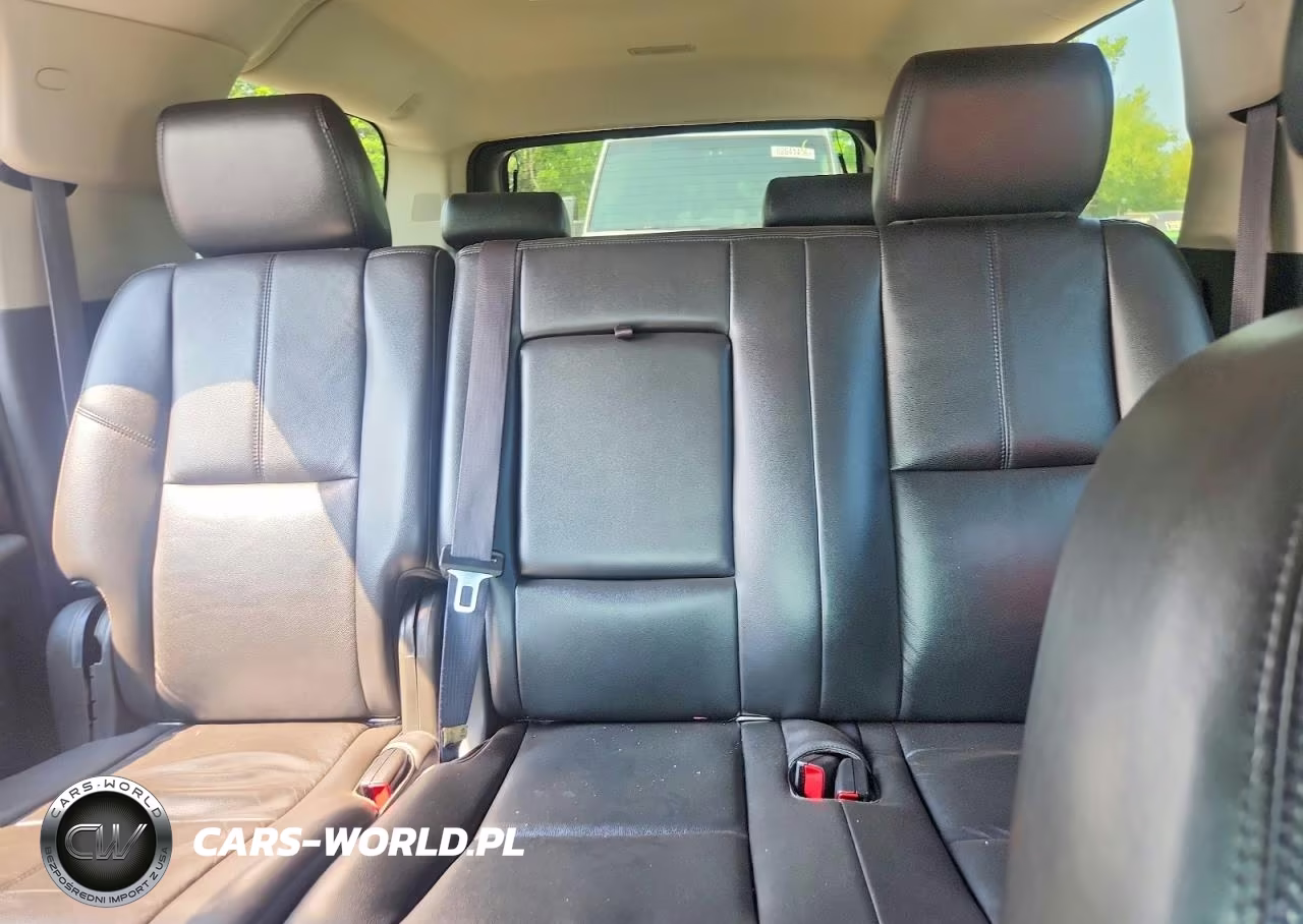 2014 Chevrolet Suburban K1500 Lt VIN:1GNSKJE73ER198744 - 10