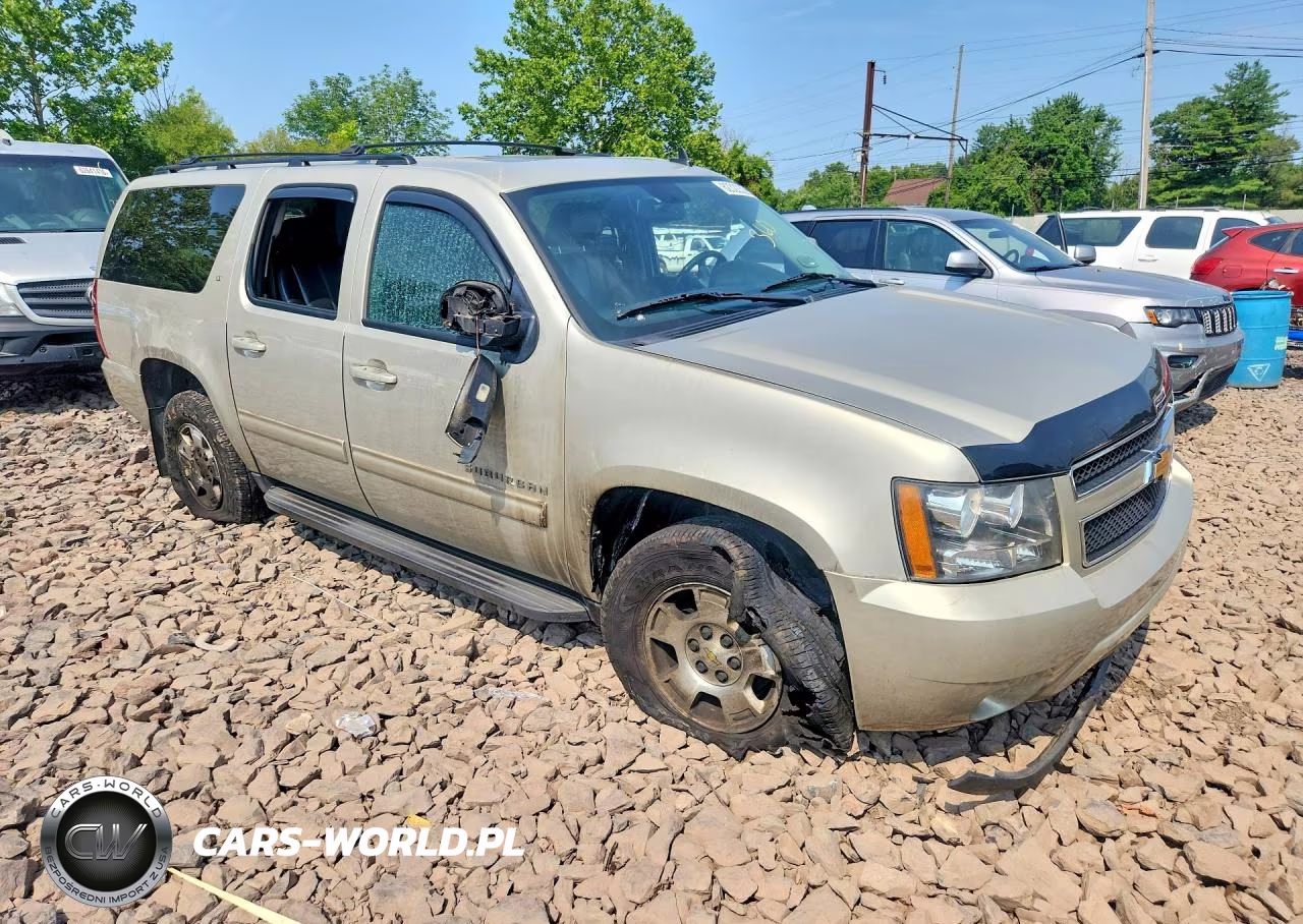 2014 Chevrolet Suburban K1500 Lt VIN:1GNSKJE73ER198744 - 4