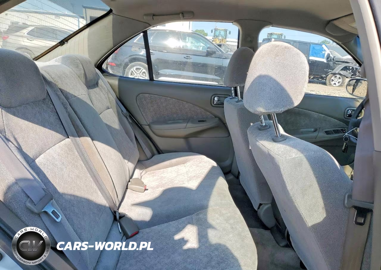 2002 Nissan Sentra Xe VIN:3N1CB51D22L684838 - 10