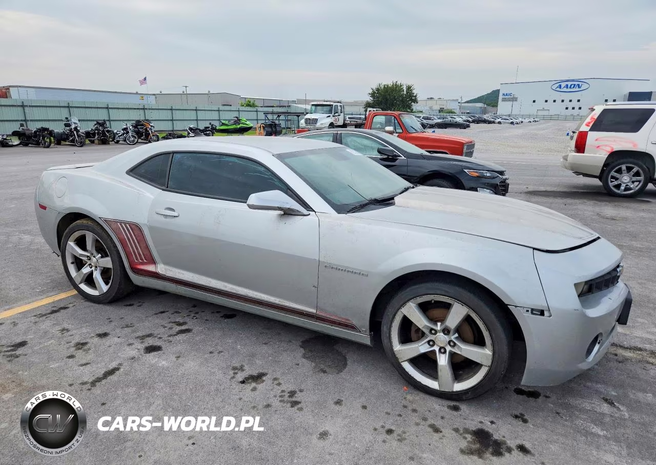 2010 Chevrolet Camaro Lt VIN:2G1FC1EV7A9104044 - 4