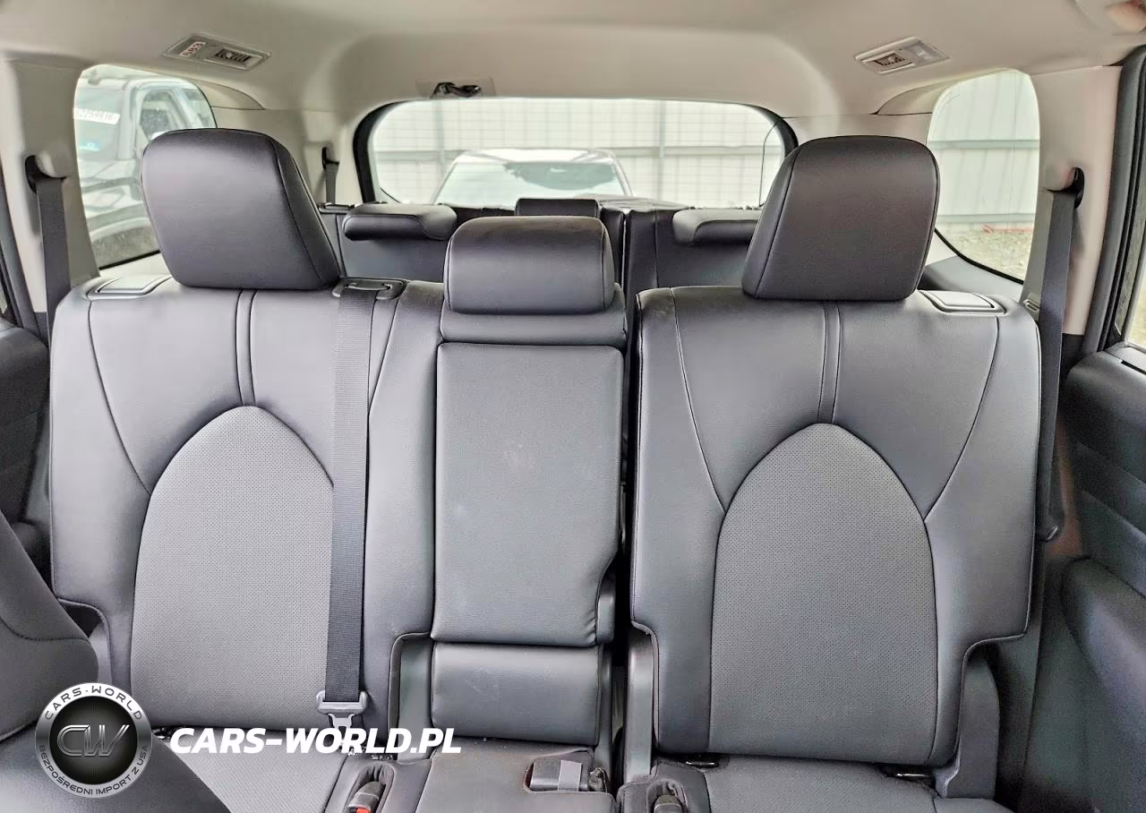 2024 Toyota Grand Highlander Xle VIN:5TDAAAB55RS065789 - 10