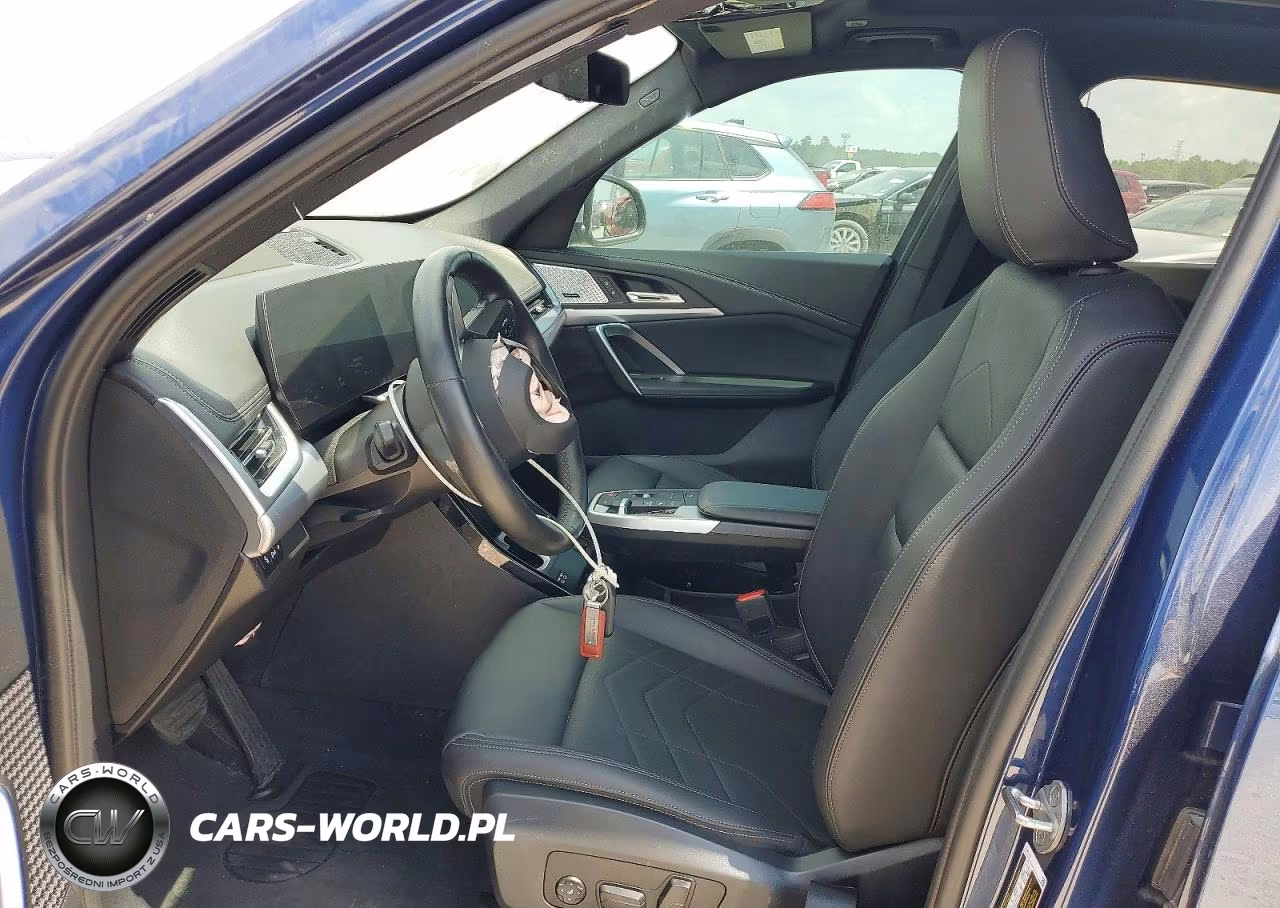 2024 BMW X1 xDrive28I VIN:WBX73EF08R5Z06426 - 7