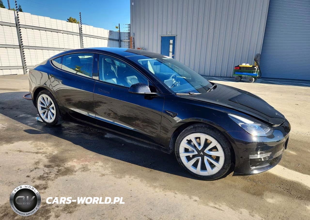 2023 Tesla Model 3 VIN:5YJ3E1EA3PF460030 - 4
