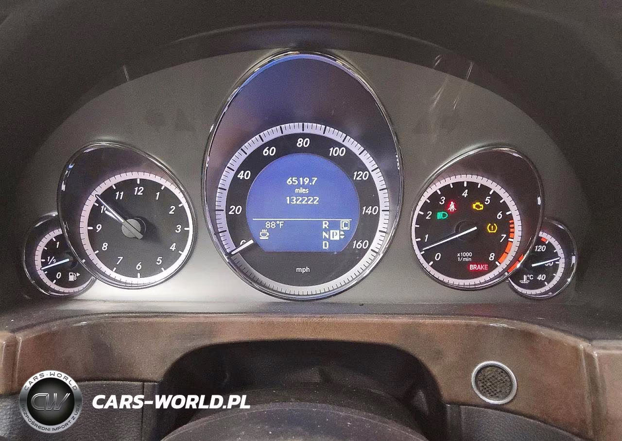 2010 Mercedes-Benz E 350 VIN:WDDHF5GBXAA084836 - 9