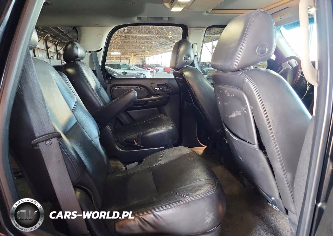 2008 Cadillac Escalade Luxury VIN:1GYEC63818R202753 - 11