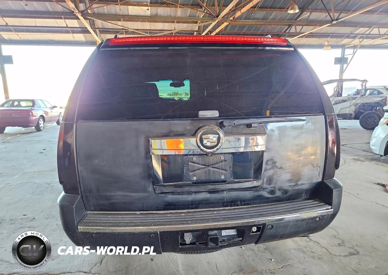 2008 Cadillac Escalade Luxury VIN:1GYEC63818R202753 - 6
