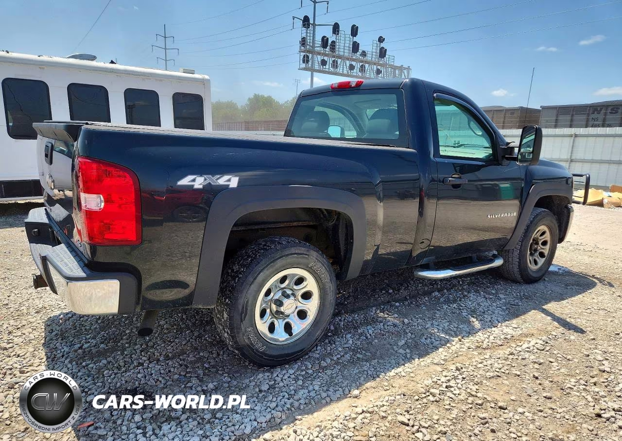 2009 Chevrolet Silverado K1500 VIN:1GCEK14C49Z150972 - 3