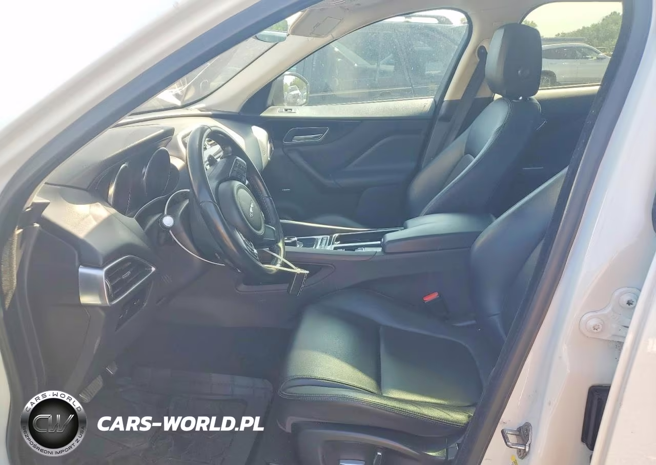 2019 Jaguar F-Pace VIN:SADCS2FX1KA604861 - 7