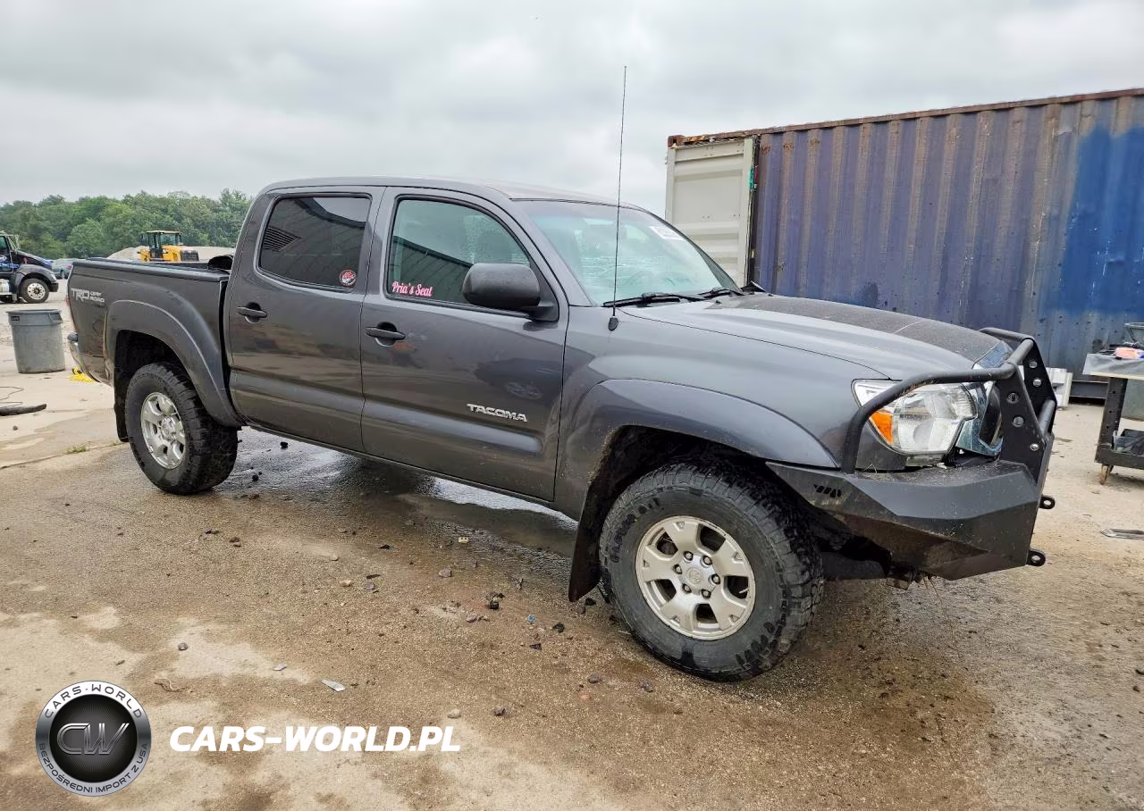2013 Toyota Tacoma V6 VIN:3TMLU4EN6DM133202 - 4