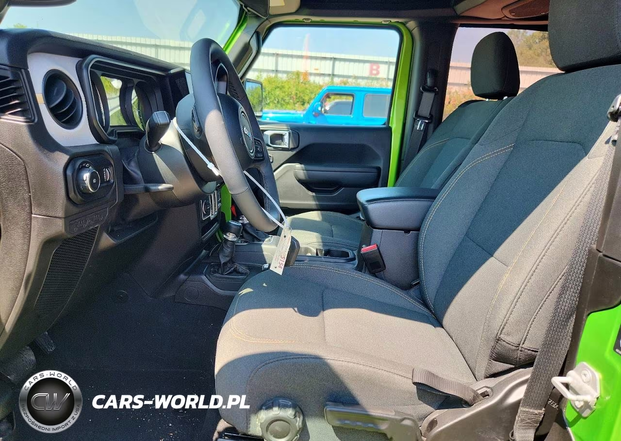 2025 Jeep Wrangler Sport VIN:1C4PJXAN7SW575694 - 7