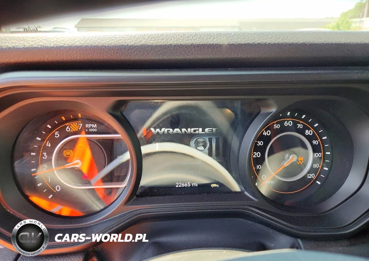 2025 Jeep Wrangler Sport VIN:1C4PJXAN7SW575694 - 9