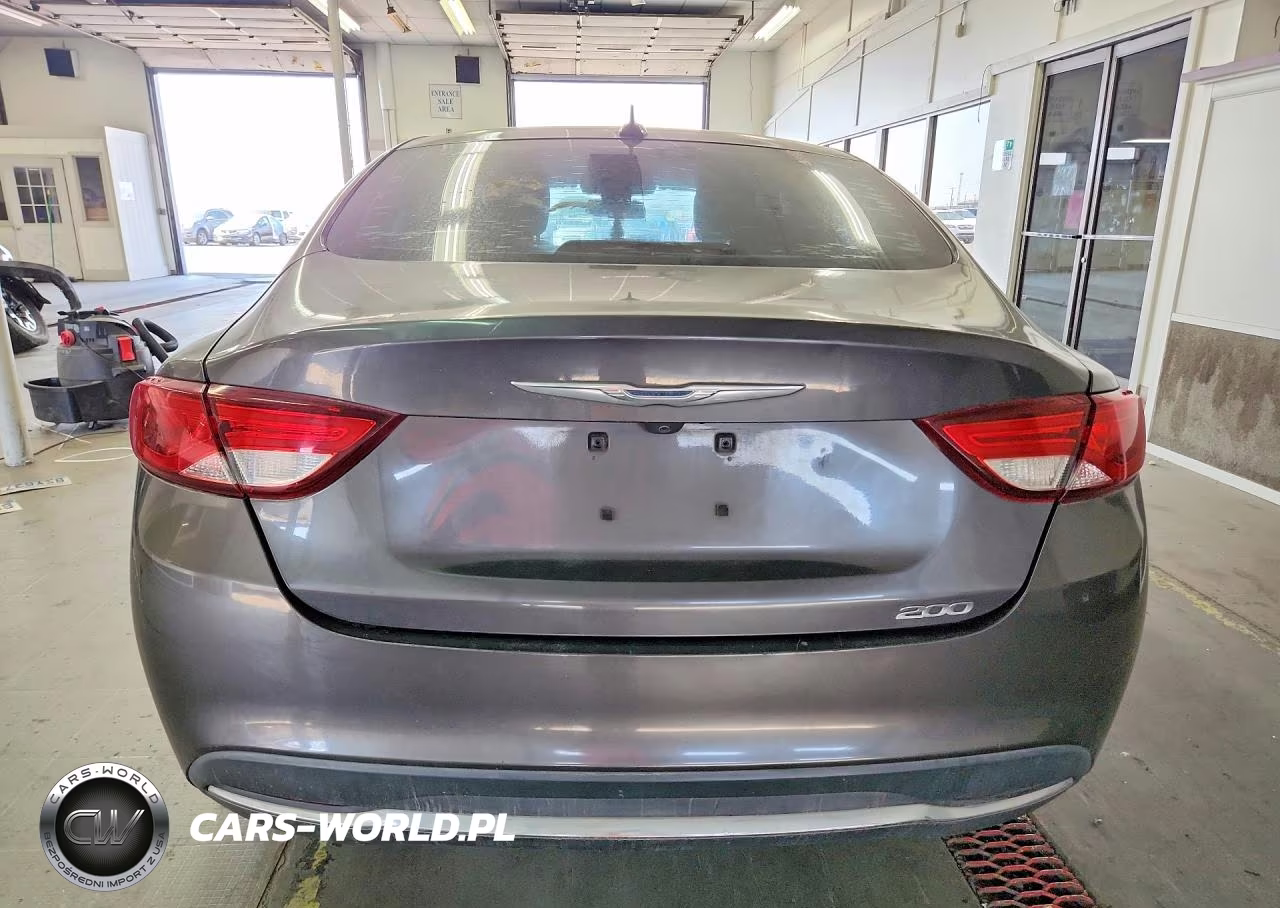2015 Chrysler 200 Limited VIN:1C3CCCAB0FN705886 - 6