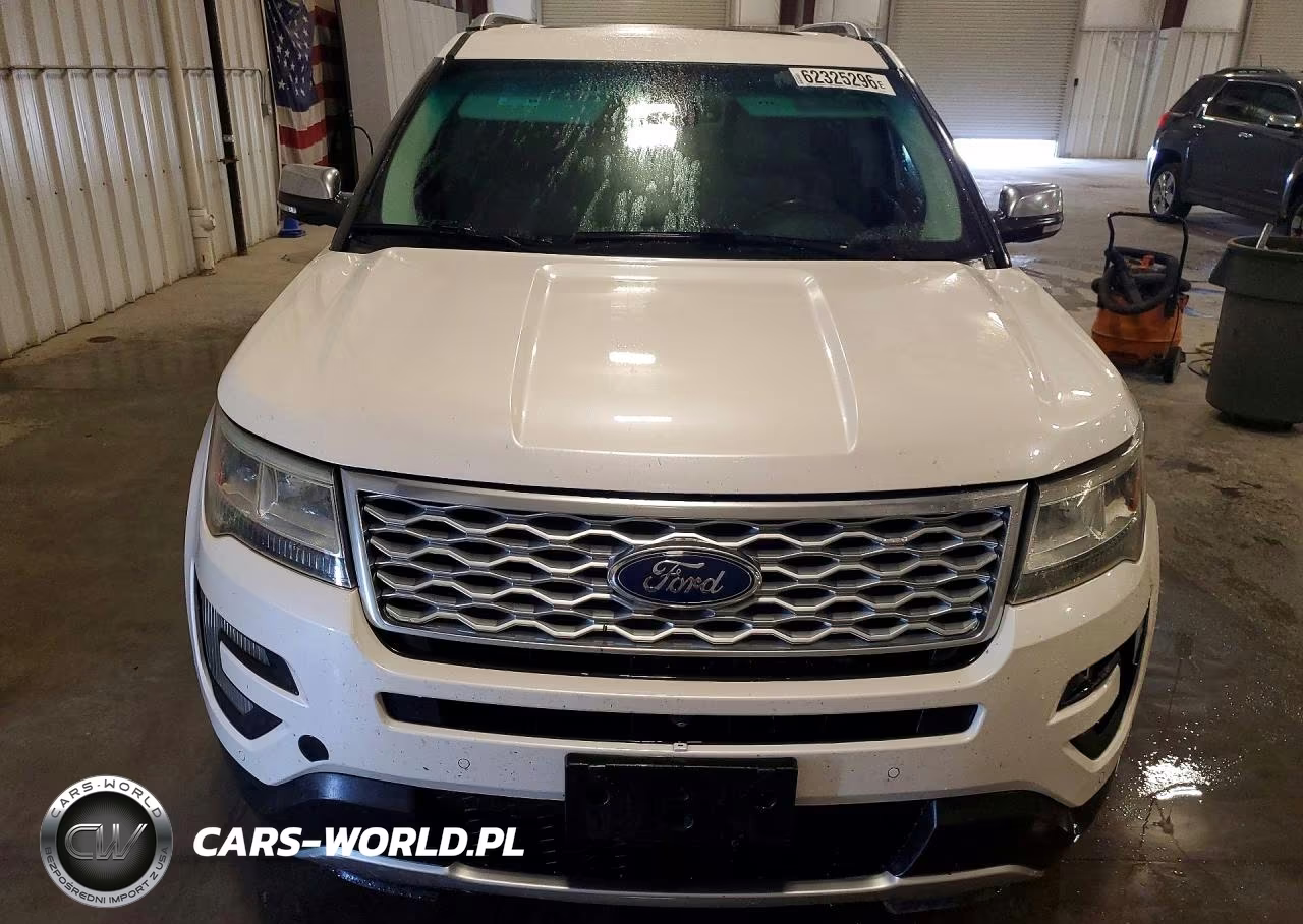 2016 Ford Explorer Platinum VIN:1FM5K8HT1GGC09595 - 5