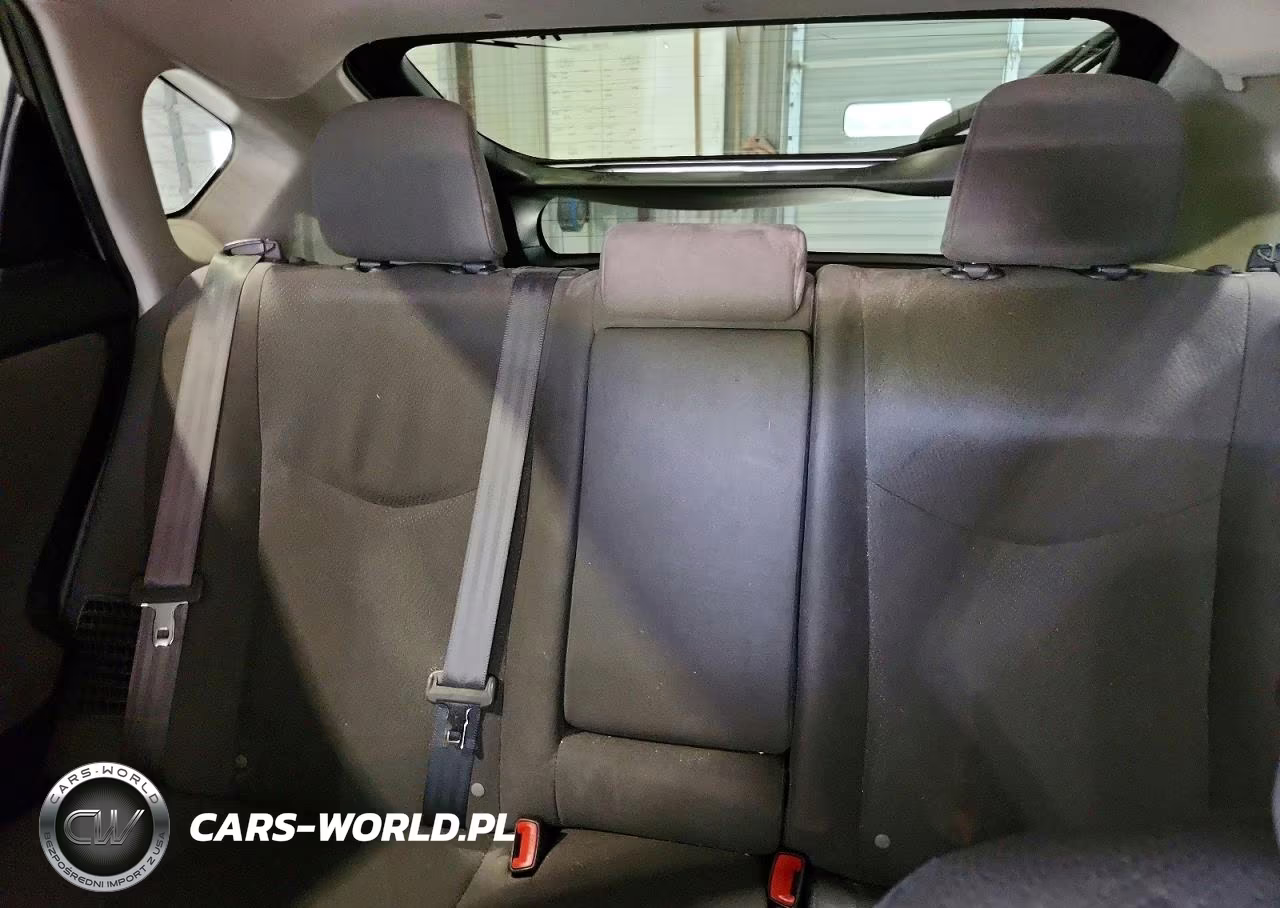 2014 Toyota Prius Three VIN:JTDKN3DUXE1771270 - 10