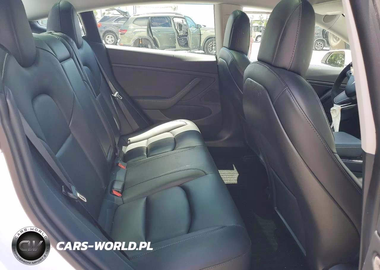 2020 Tesla Model 3 VIN:5YJ3E1EC5LF714235 - 10