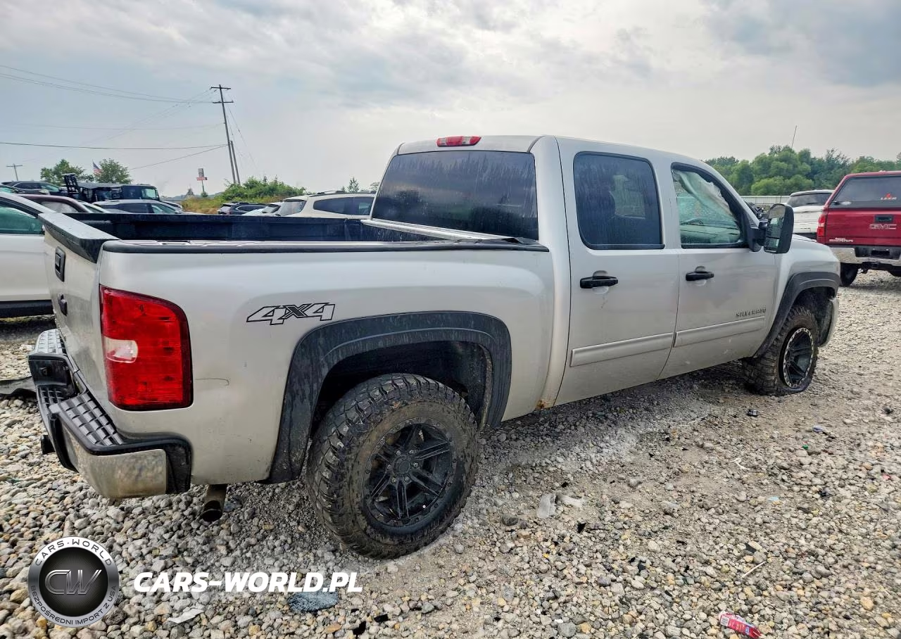 2011 Chevrolet Silverado K1500 Ls VIN:3GCPKREA4BG324145 - 3