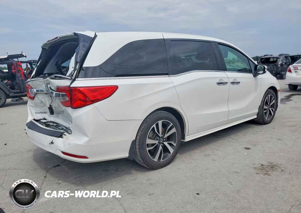 2020 Honda Odyssey Elite VIN:5FNRL6H96LB063694 - 3