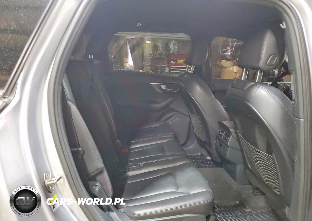 2017 Audi Q7 Premium Plus VIN:WA1LAAF72HD048604 - 11