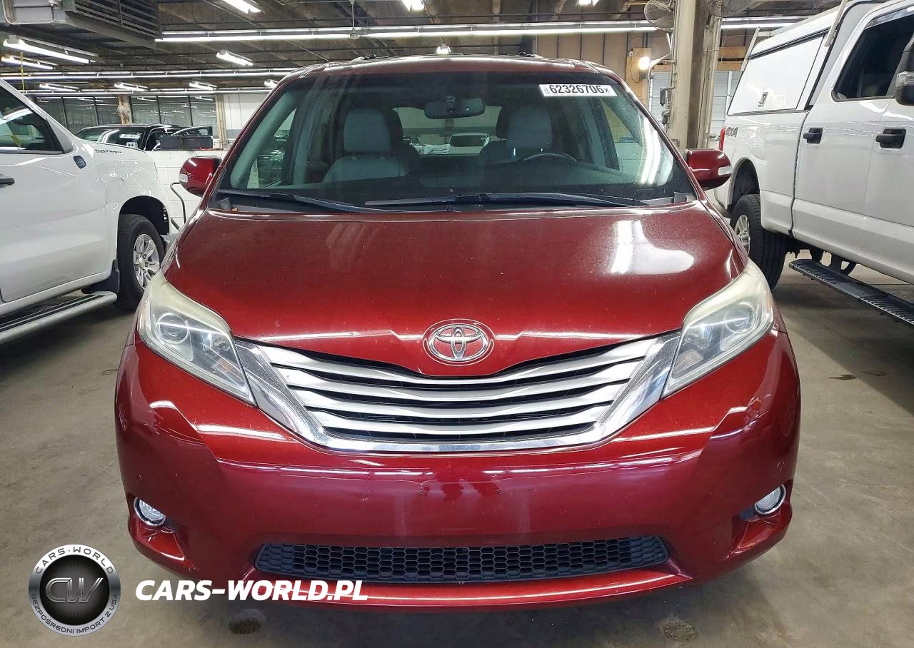 2016 Toyota Sienna Limited Premium 7-Passenger VIN:5TDYK3DC2GS738649 - 5