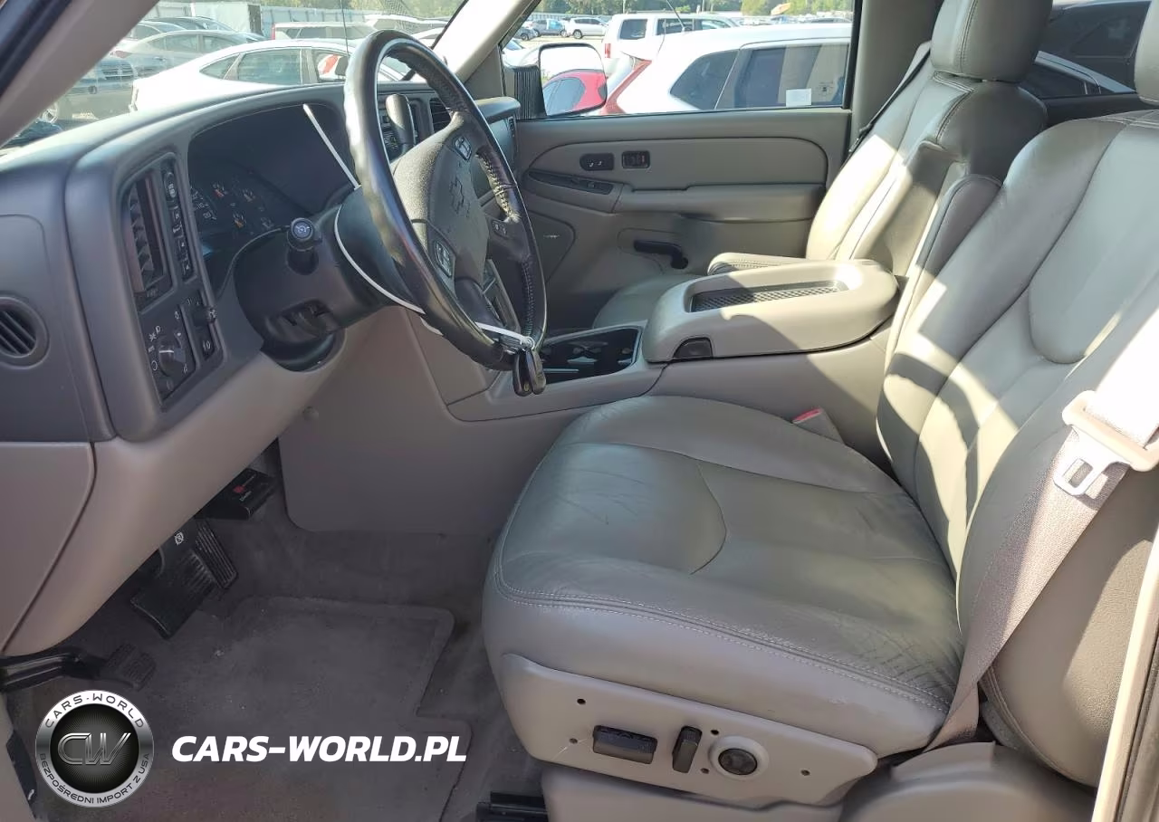 2004 Chevrolet Suburban K2500 VIN:3GNGK26G64G273087 - 7