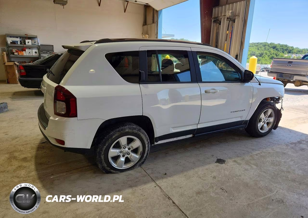 2014 Jeep Compass Sport VIN:1C4NJCBA8ED779108 - 3