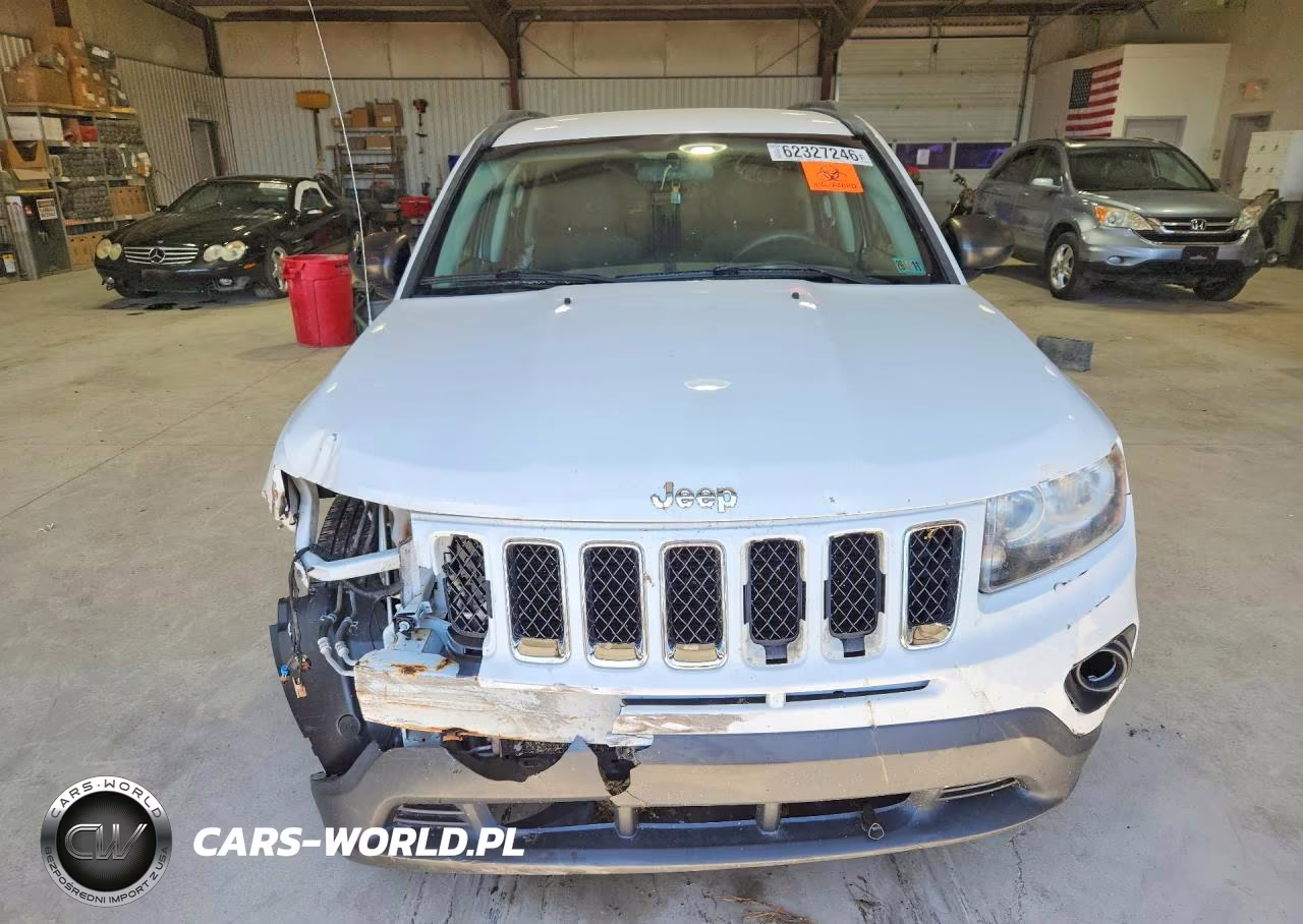 2014 Jeep Compass Sport VIN:1C4NJCBA8ED779108 - 5