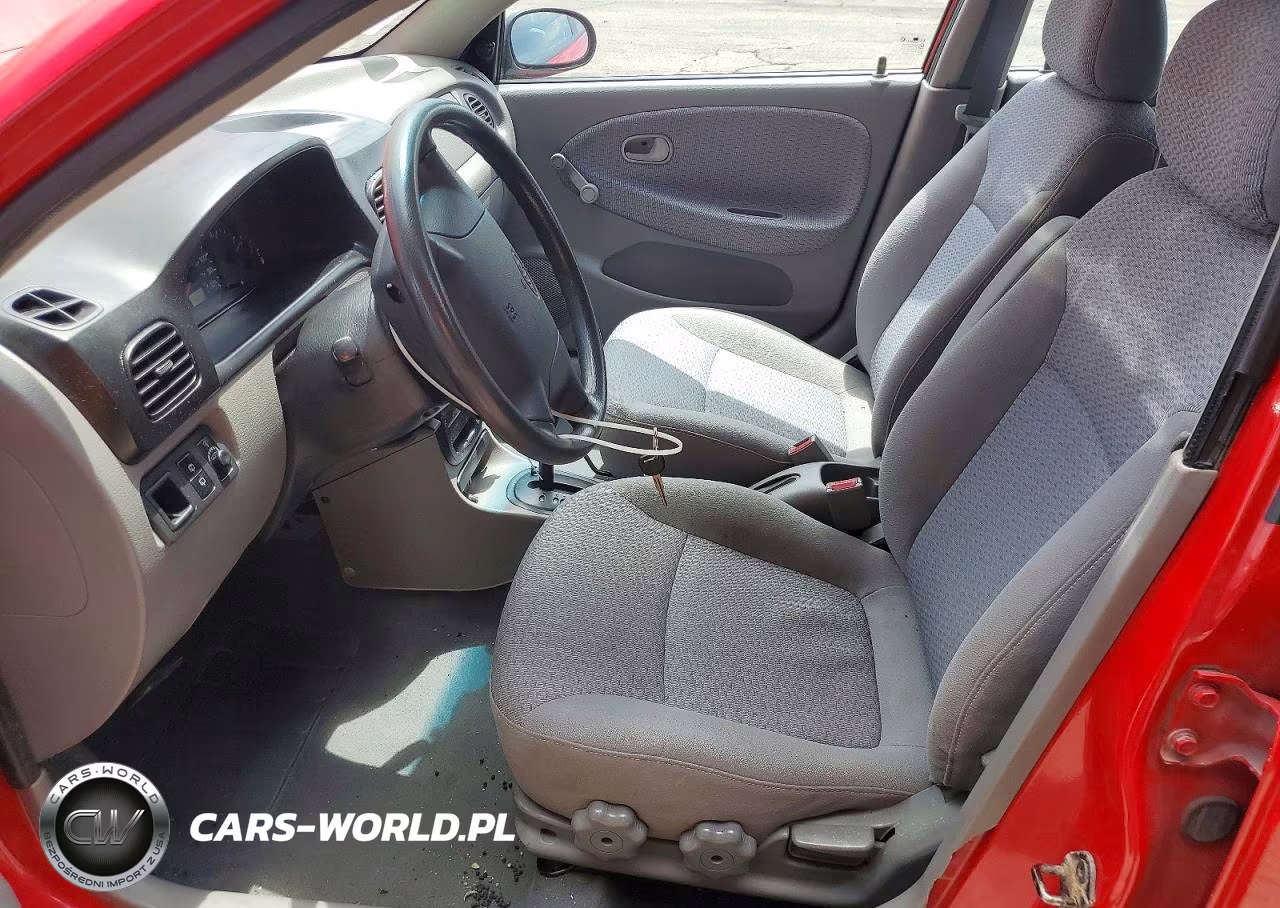 2003 Kia Rio Cinco VIN:KNADC163726092446 - 7