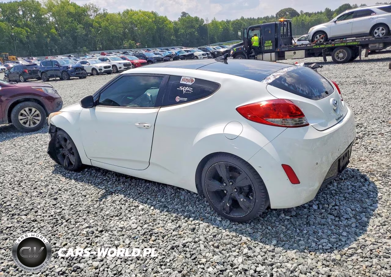 2012 Hyundai Veloster Base VIN:KMHTC6AD8CU058908 - 2