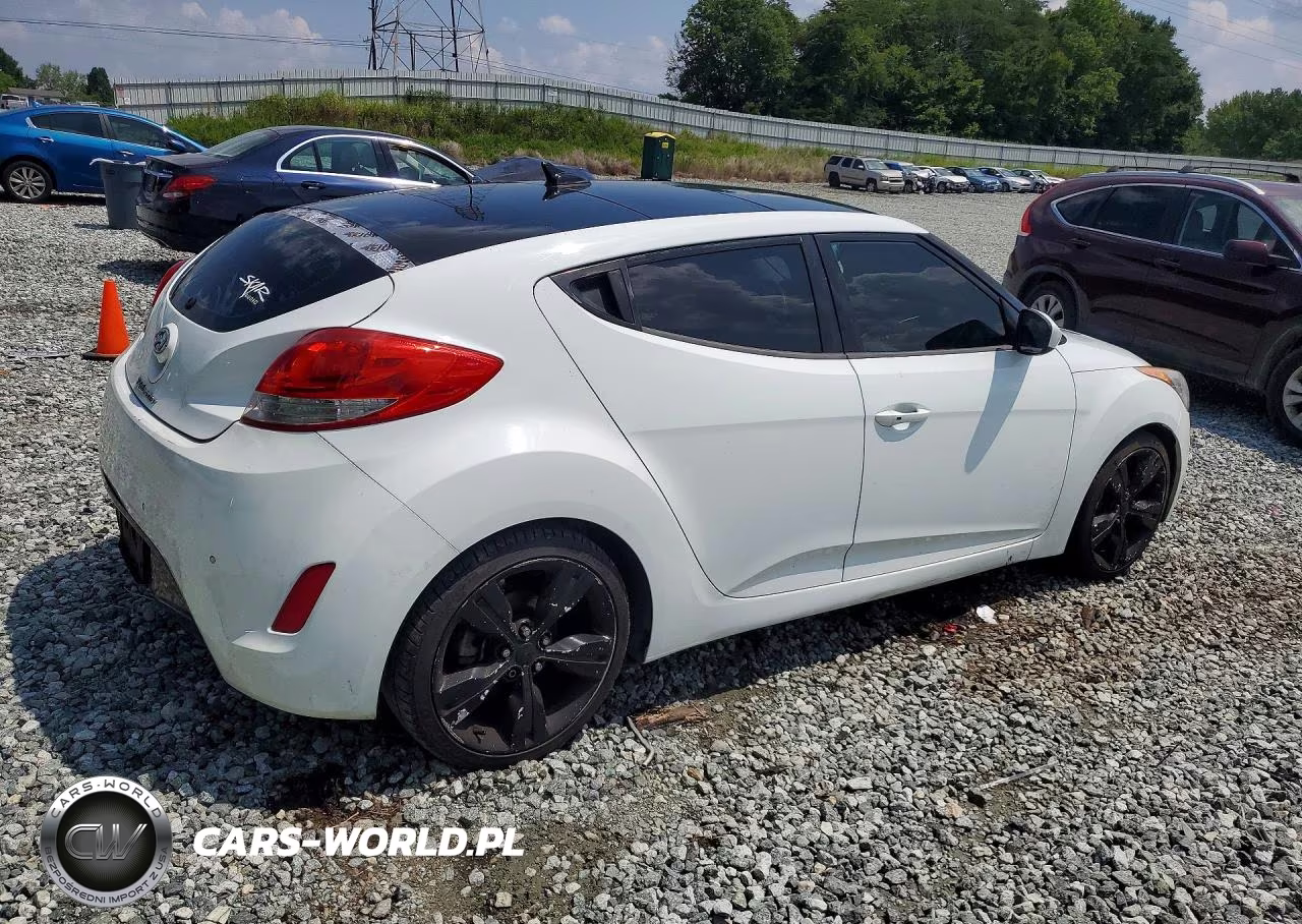 2012 Hyundai Veloster Base VIN:KMHTC6AD8CU058908 - 3