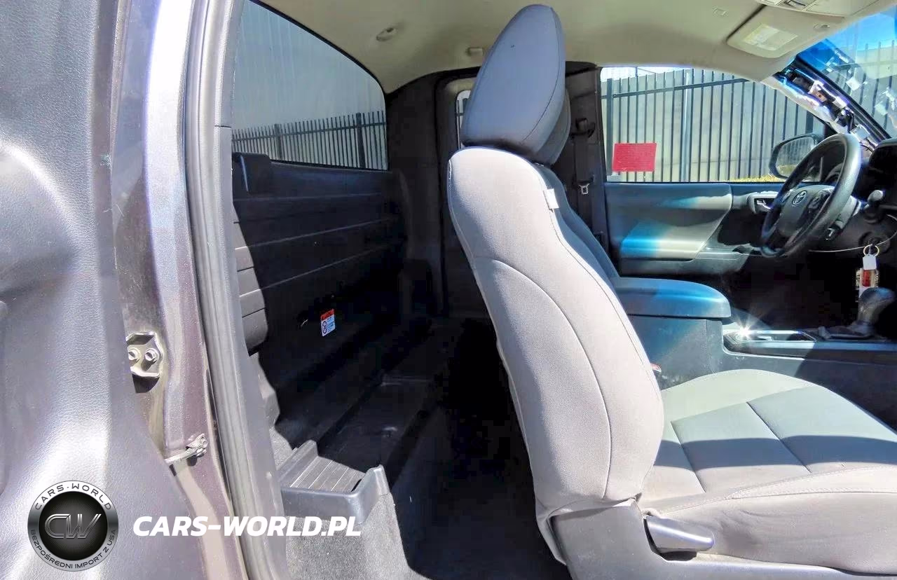 2019 Toyota Tacoma Sr VIN:5TFRX5GNXKX158874 - 6