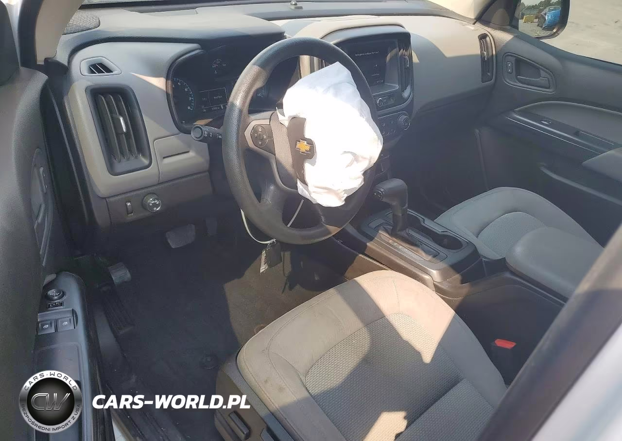 2019 Chevrolet Colorado VIN:1GCHSBEN5K1136490 - 8