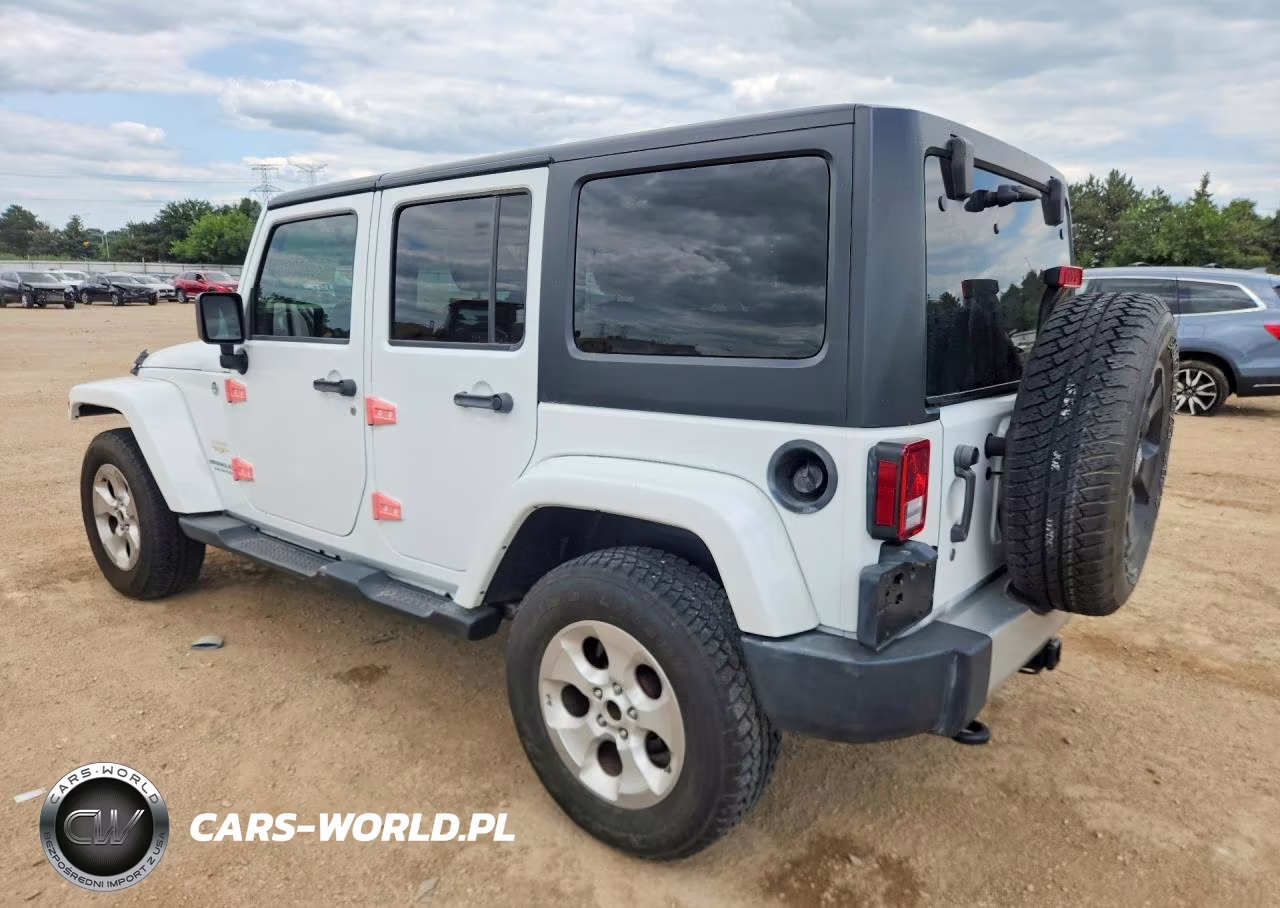 2015 Jeep Wrangler Unlimited Sahara VIN:1C4BJWEG8FL624330 - 2