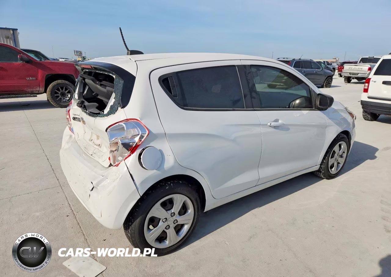 2020 Chevrolet Spark Ls VIN:KL8CB6SA7LC476709 - 3