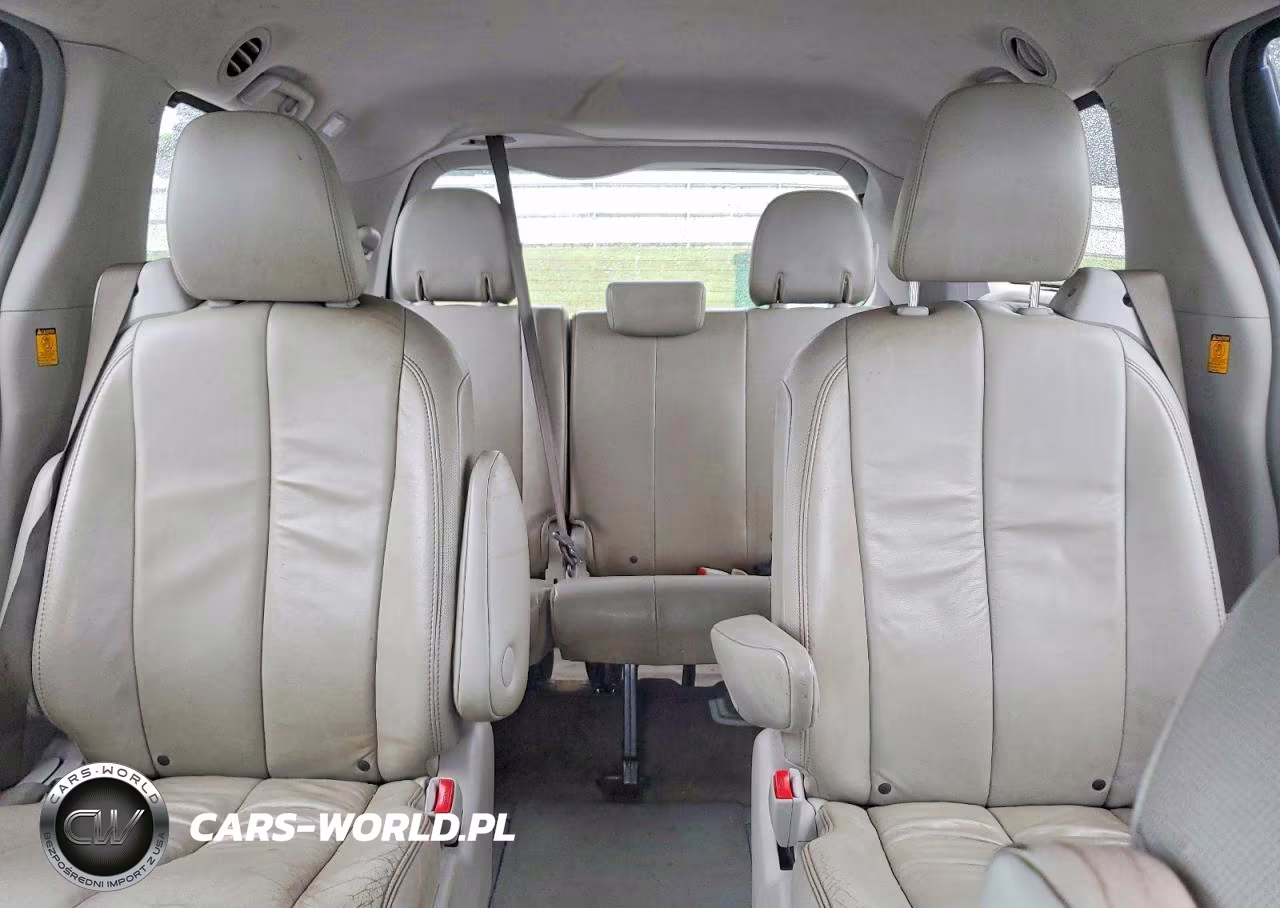 2013 Toyota Sienna Xle 7-Passenger VIN:5TDDK3DC4DS059007 - 10