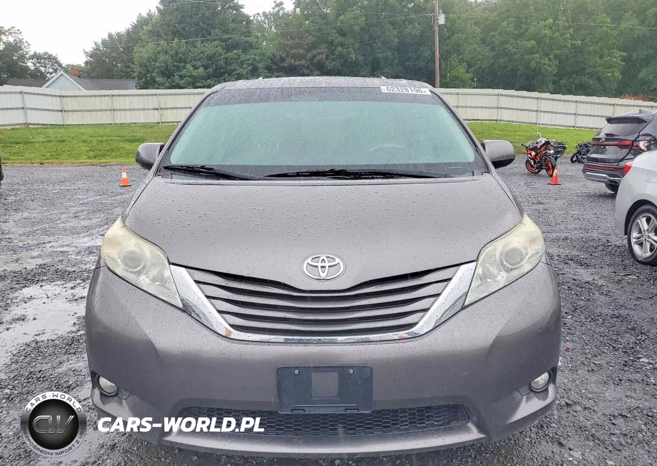 2013 Toyota Sienna Xle 7-Passenger VIN:5TDDK3DC4DS059007 - 5