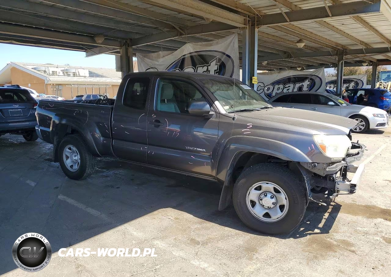 2013 Toyota Tacoma Prerunner Access Cab VIN:5TFTX4GN6DX021112 - 4