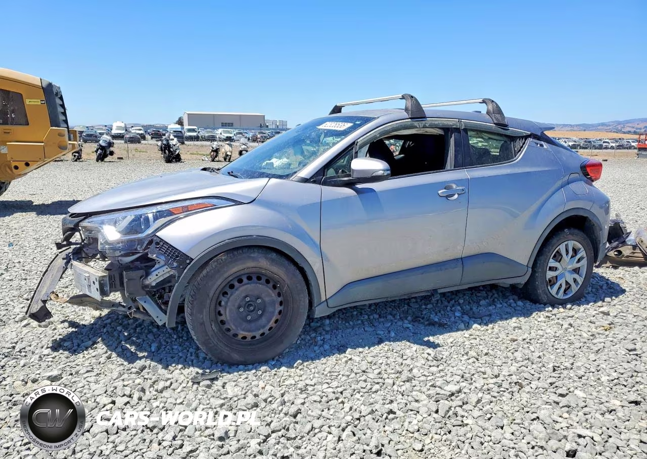 2019 Toyota C-Hr Le – zdjęcie 1 z 14
