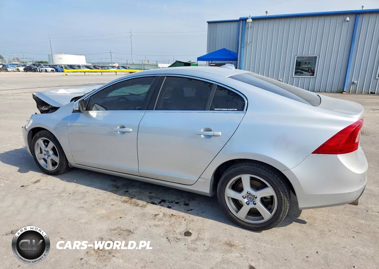 2013 Volvo S60 T5 VIN:YV1612FH6D2221137 - 2