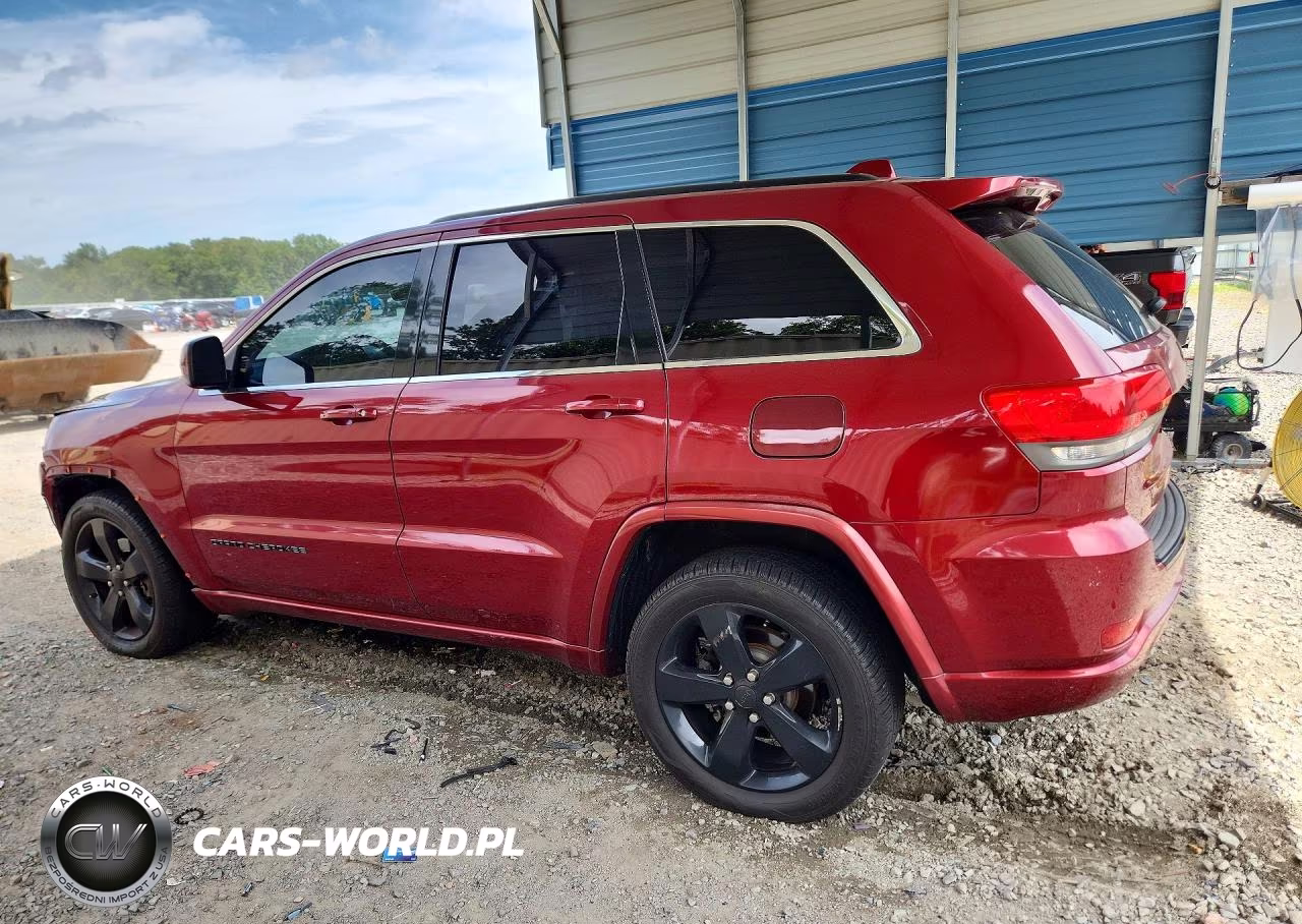 2015 Jeep Grand Cherokee Laredo VIN:1C4RJEAG4FC798426 - 2