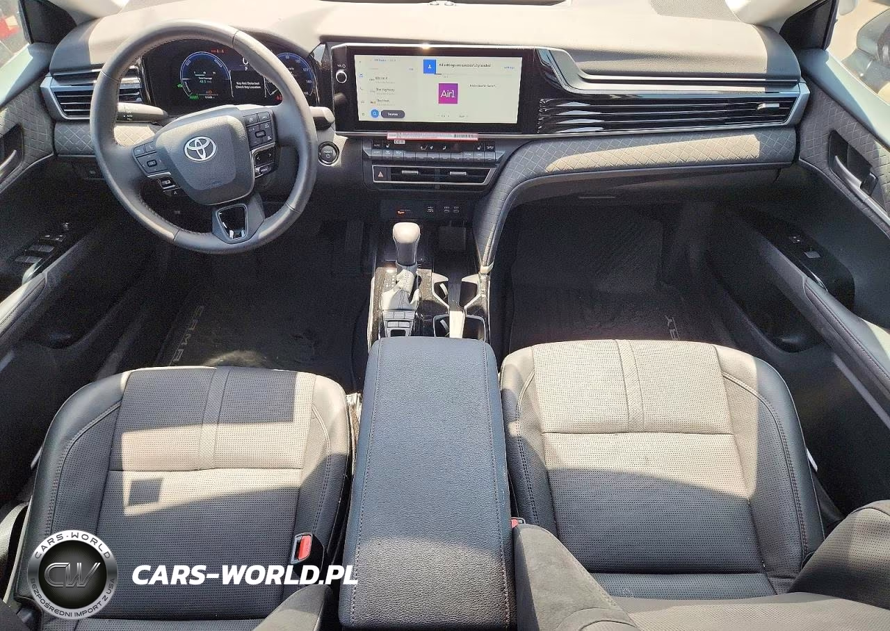 2026 Toyota Camry Xle VIN:4T1DAACK1TU277900 - 8